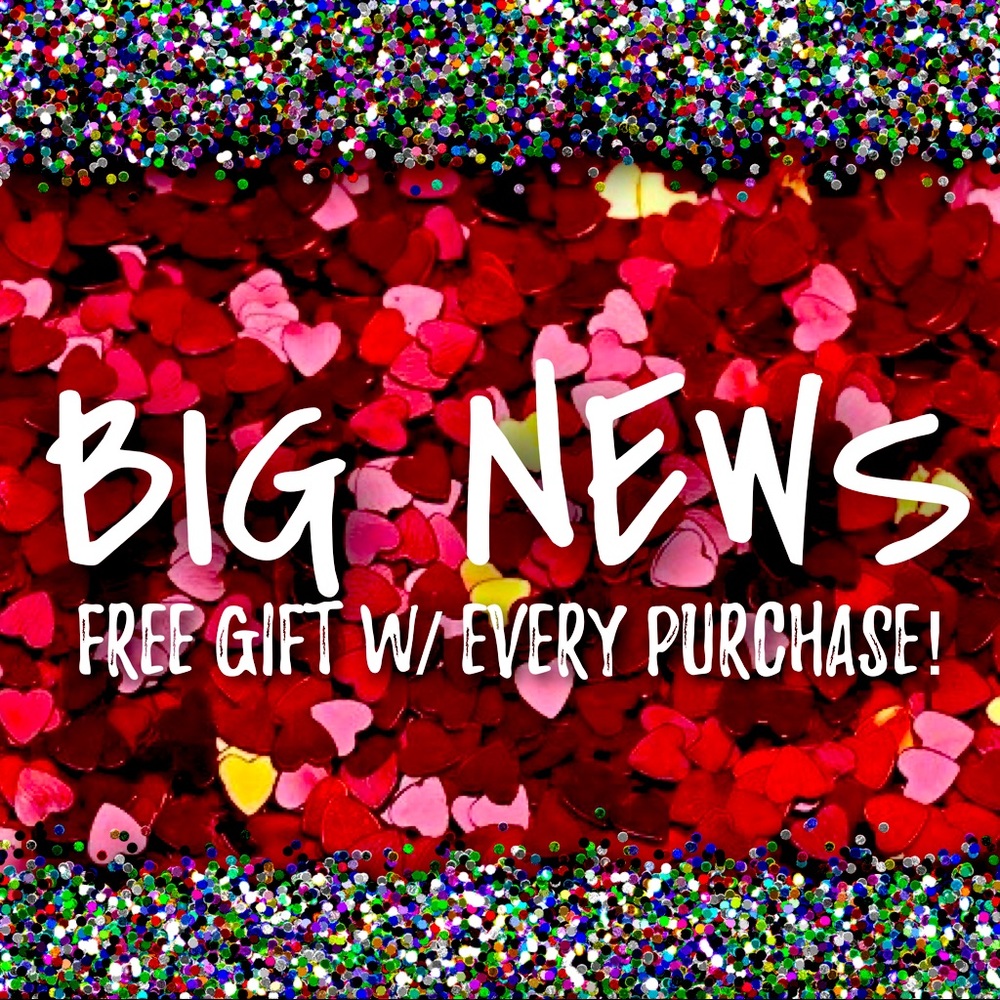 🍑🥥🖤FREE GIFT🎁 WITH EVERY PURCHASE FROM OUR CLOSET🖤🥥🍑 - ASH & FAMILY💋